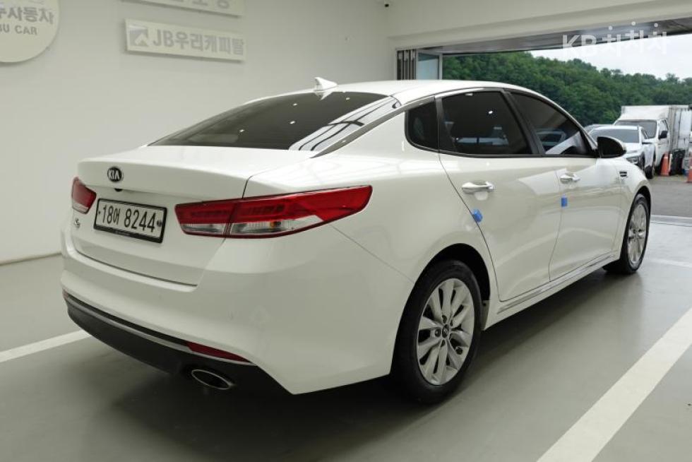 2018 - kia k5