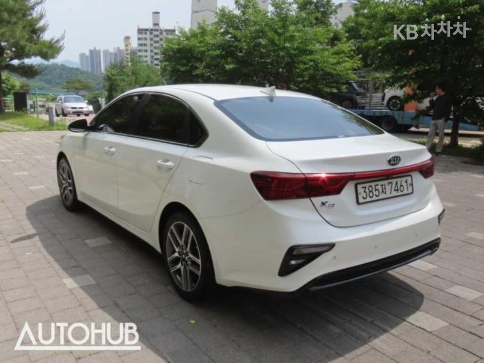 2020 - kia k3