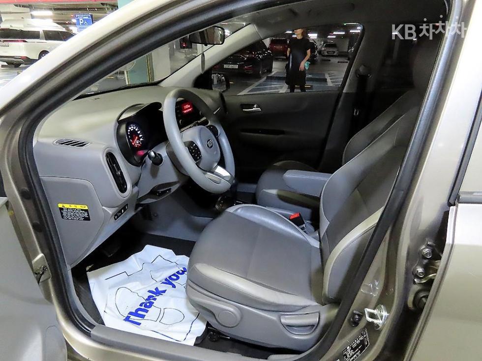 2021 - kia morning