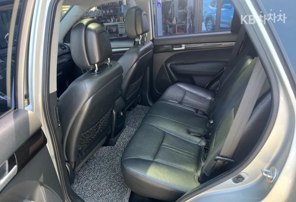 2010 - kia sorento