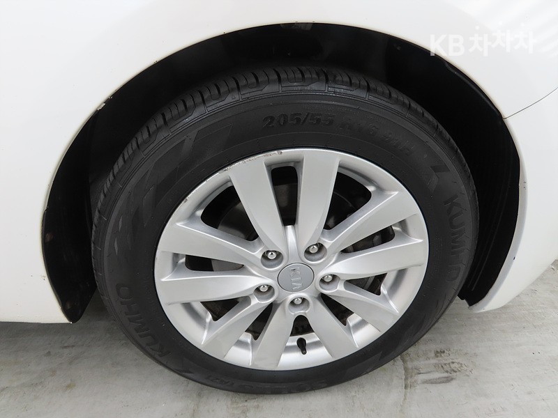 2014 - kia k3