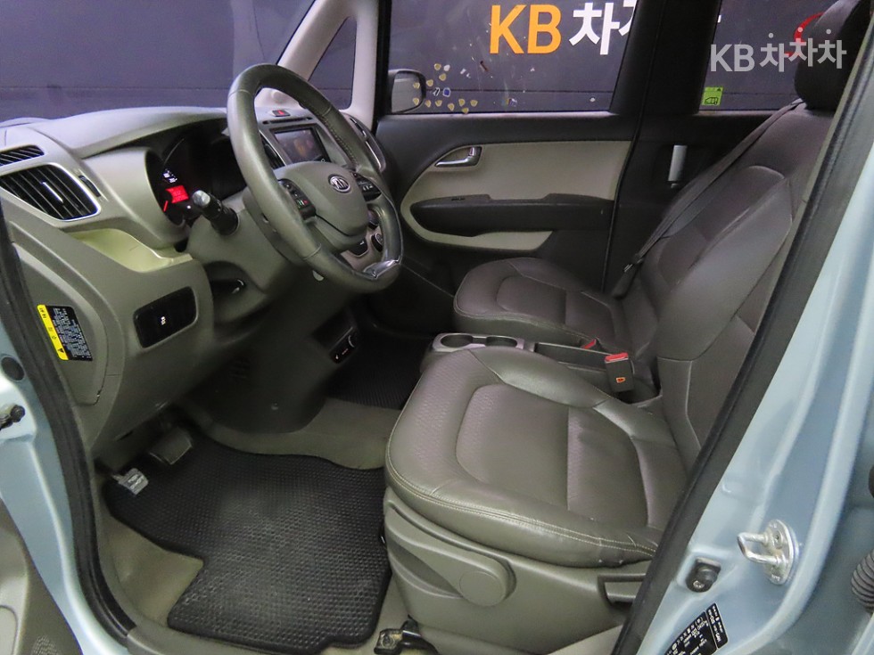 2012 - kia ray