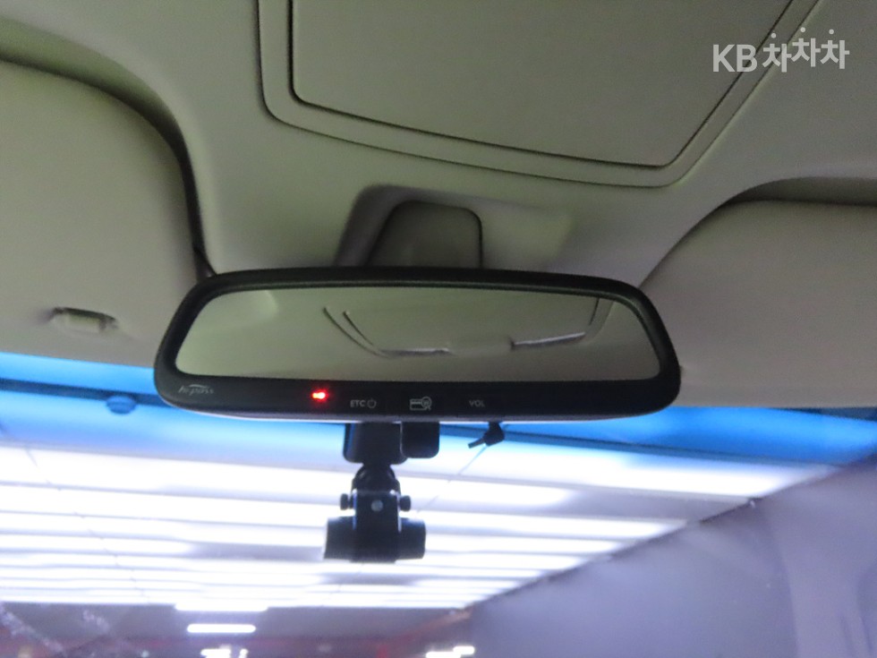 2012 - kia ray