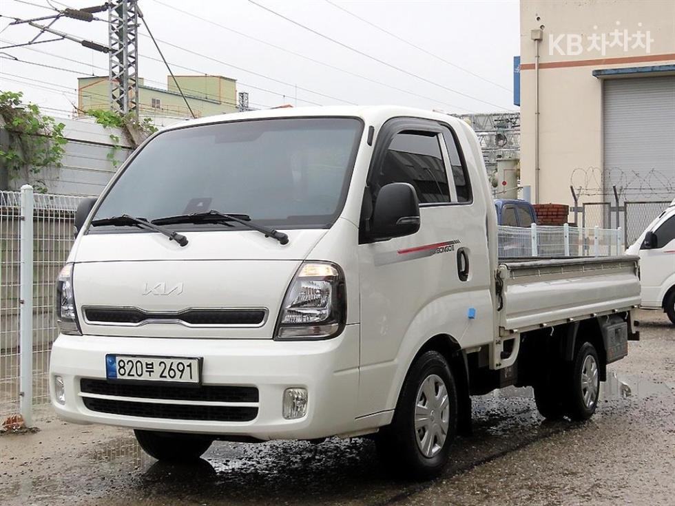 2022 - kia bongo iii