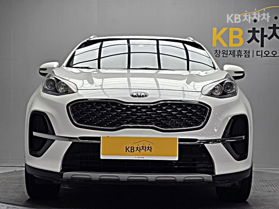 2020 - kia sportage