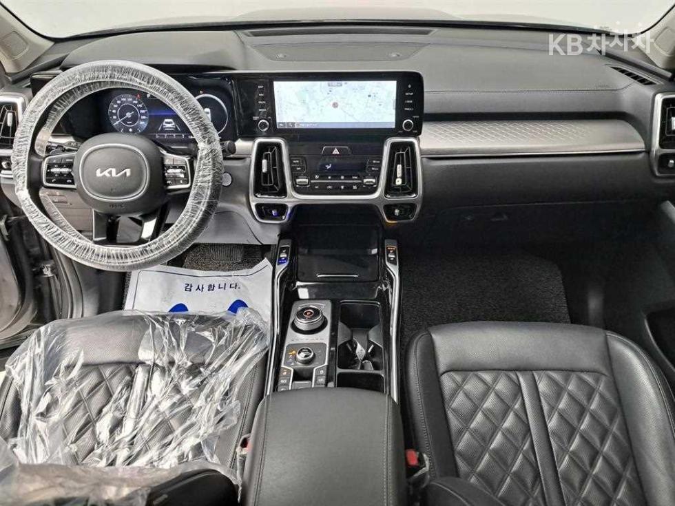 2022 - kia sorento