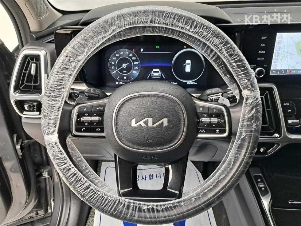 2022 - kia sorento