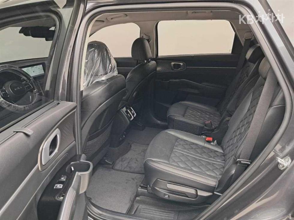 2022 - kia sorento