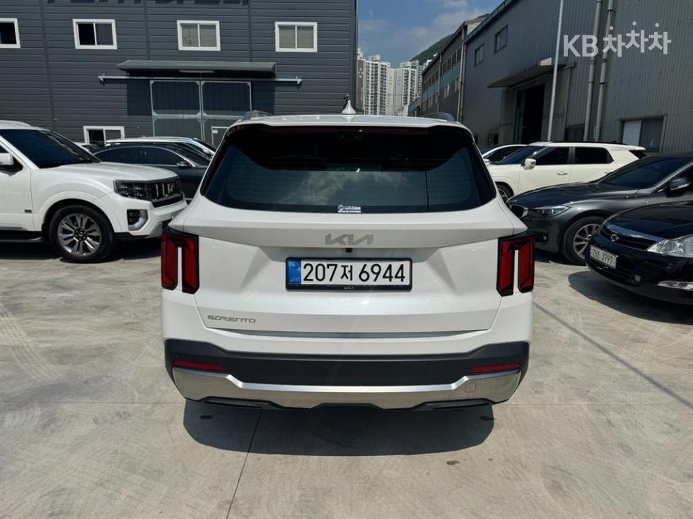 2025 - kia sorento