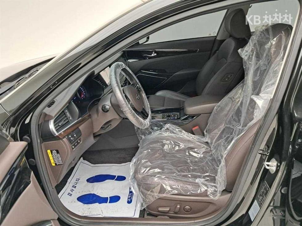 2018 - kia k7