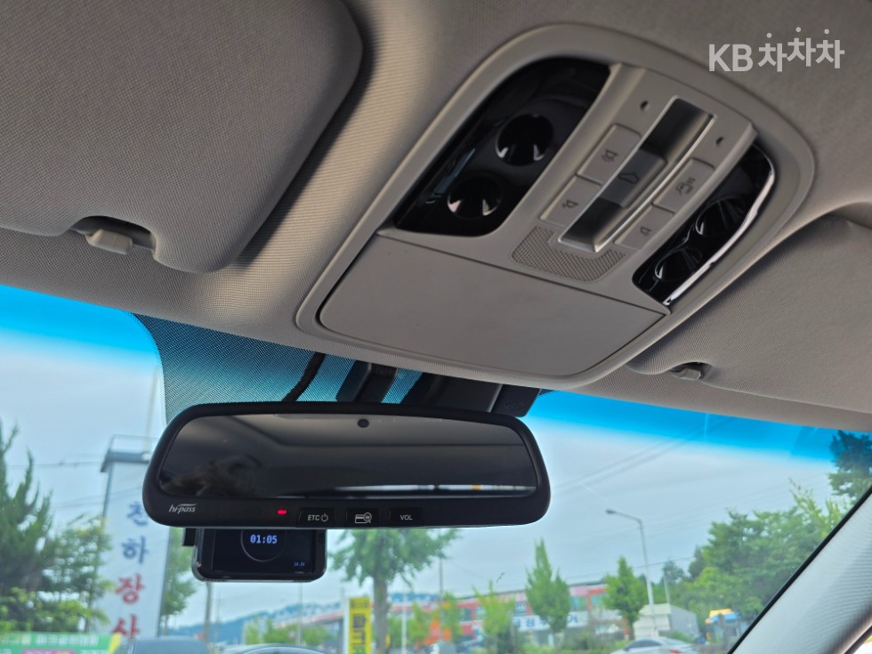 2019 - kia k7