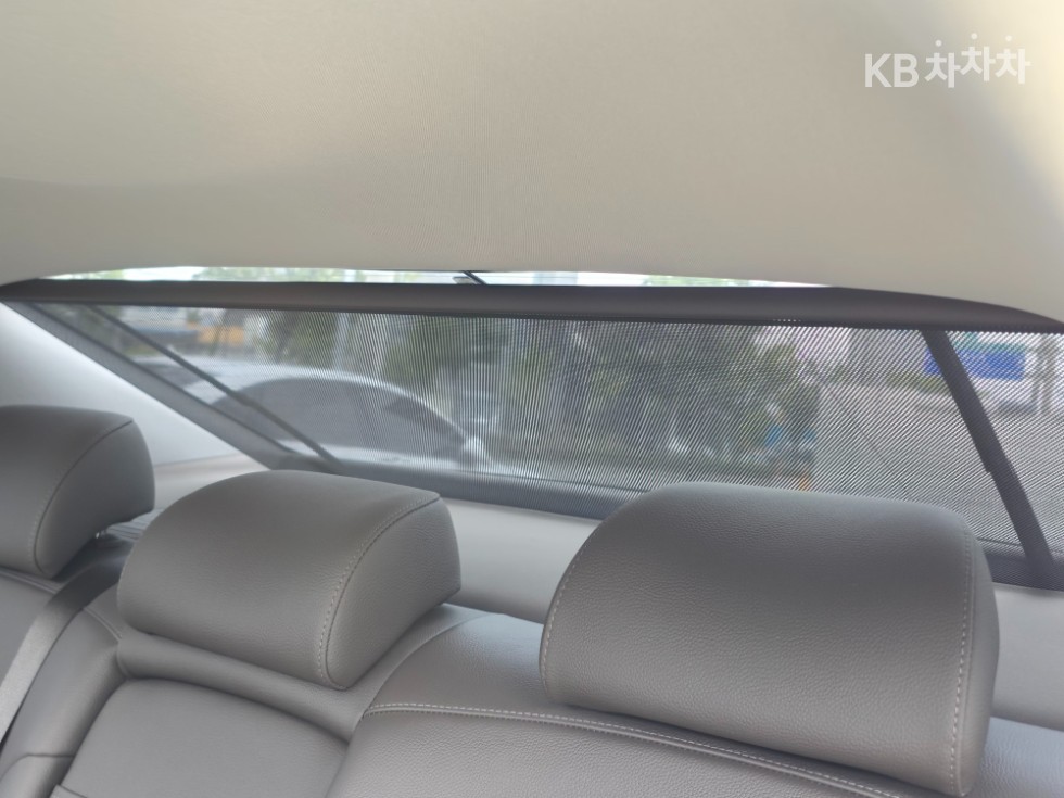2019 - kia k7