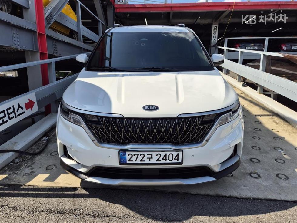 2021 - kia carnival