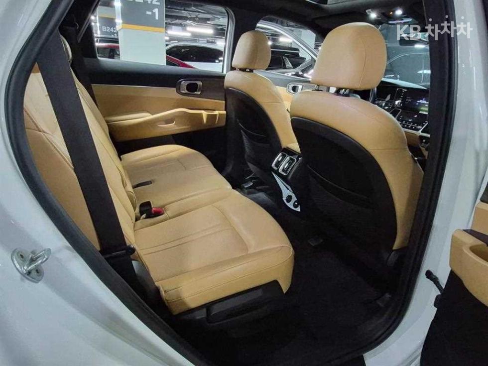 2021 - kia sorento