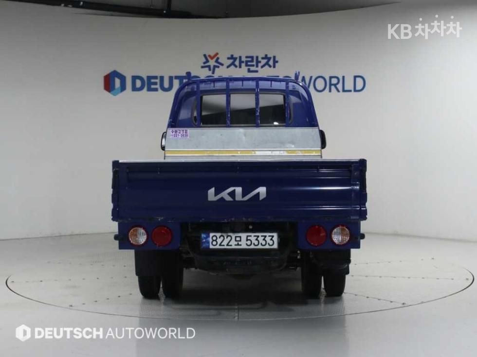 2023 - kia bongo iii