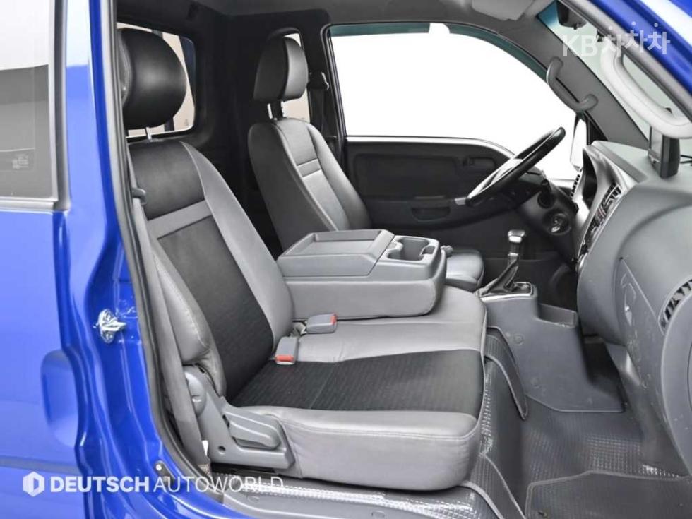 2023 - kia bongo iii