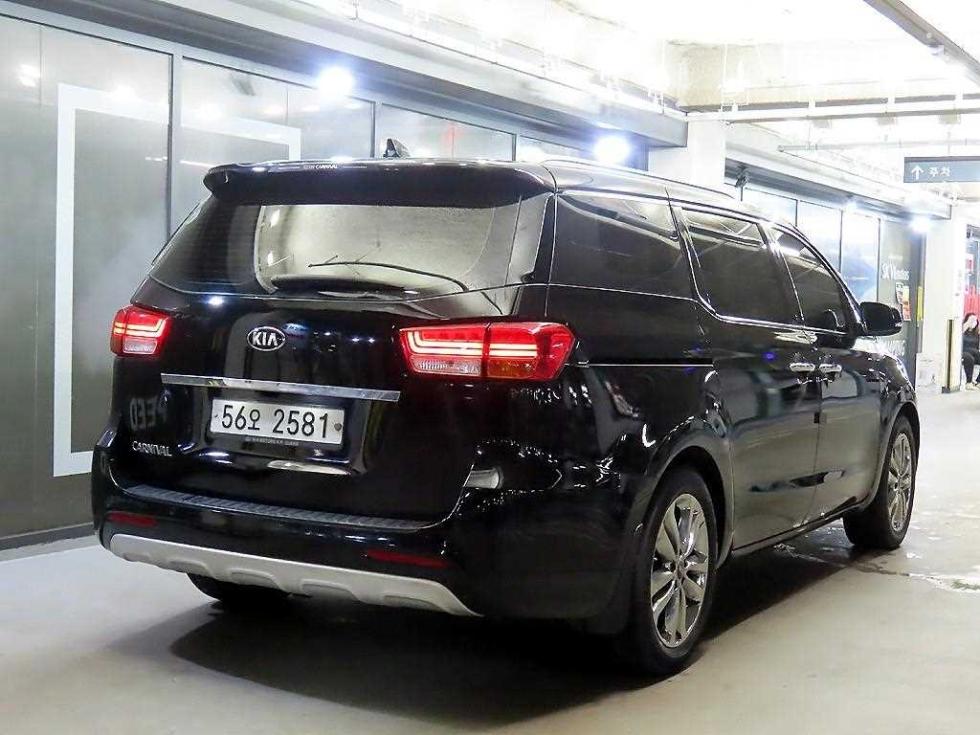 2015 - kia carnival