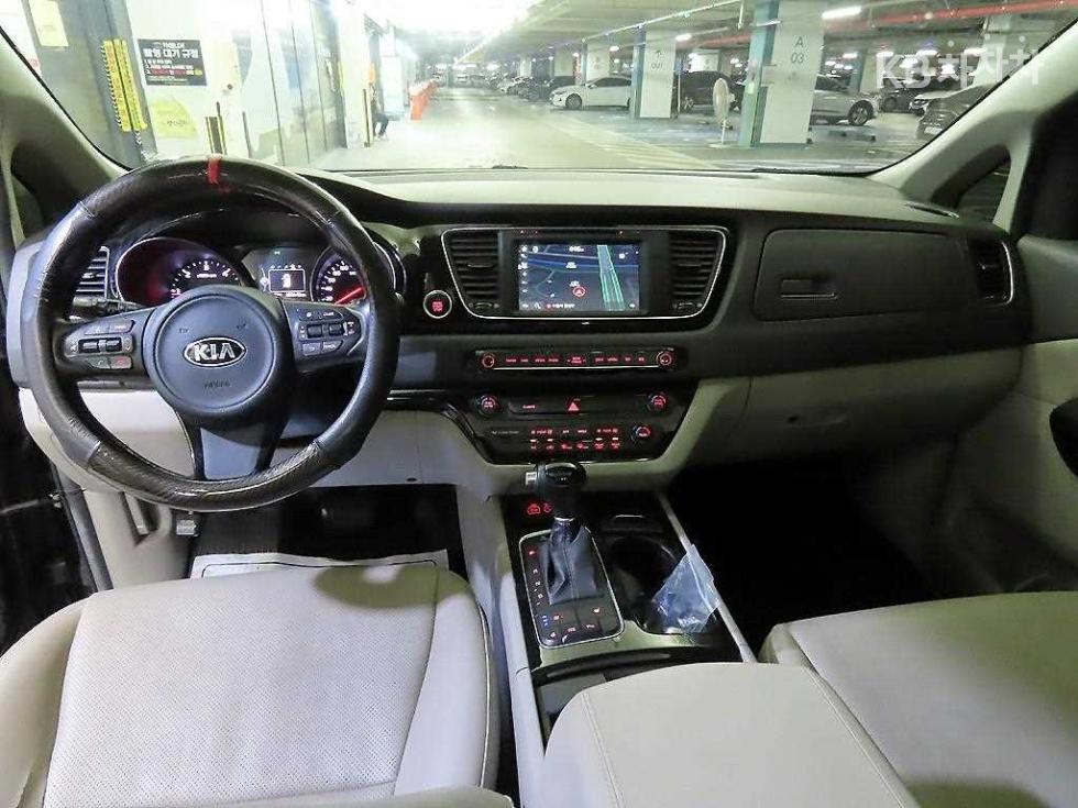 2015 - kia carnival