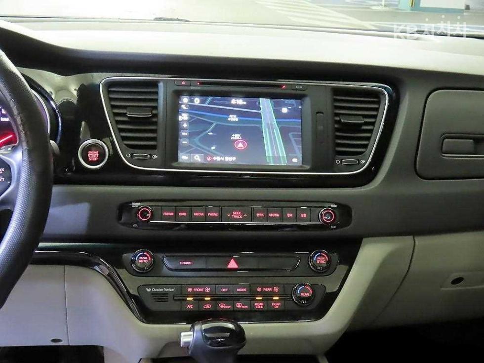 2015 - kia carnival
