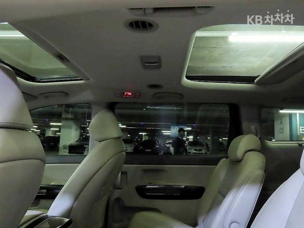 2015 - kia carnival