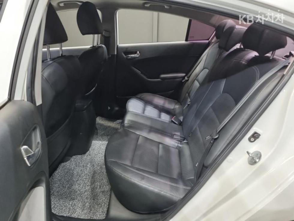 2013 - kia k3