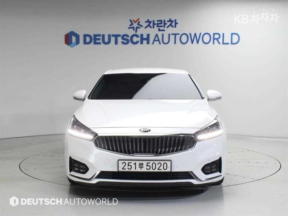 2017 - kia k7