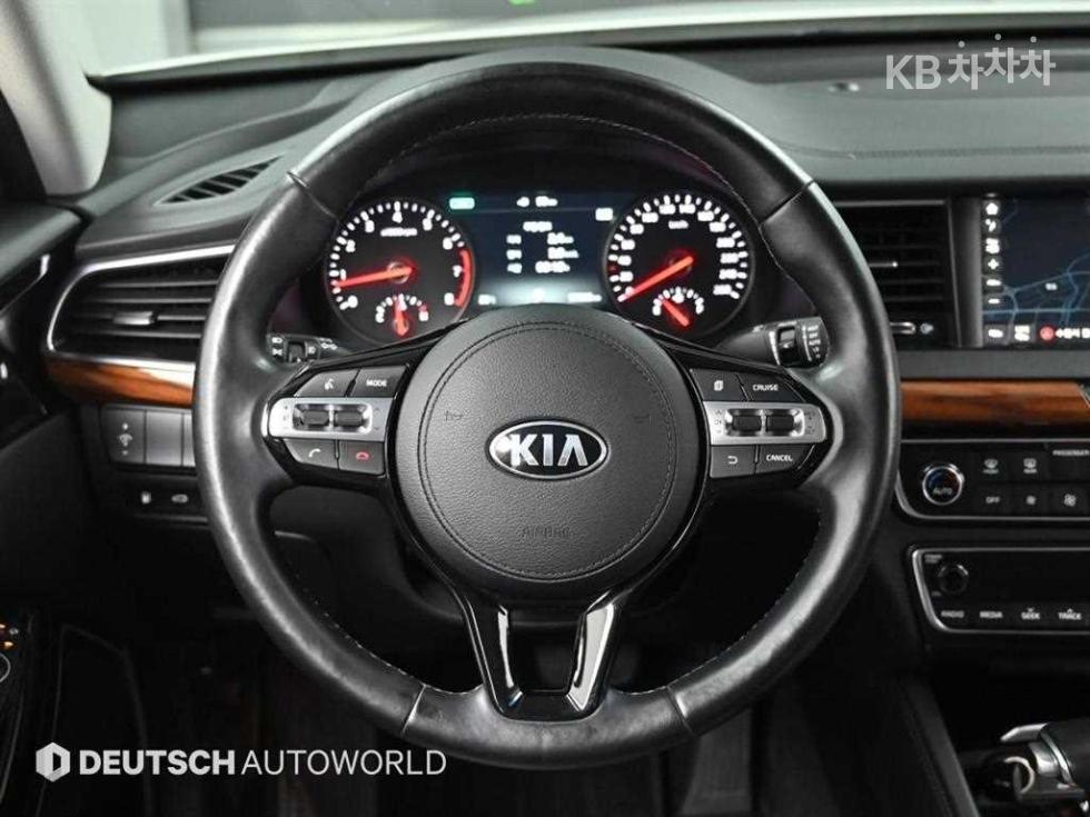 2017 - kia k7