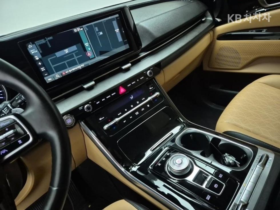 2021 - kia carnival