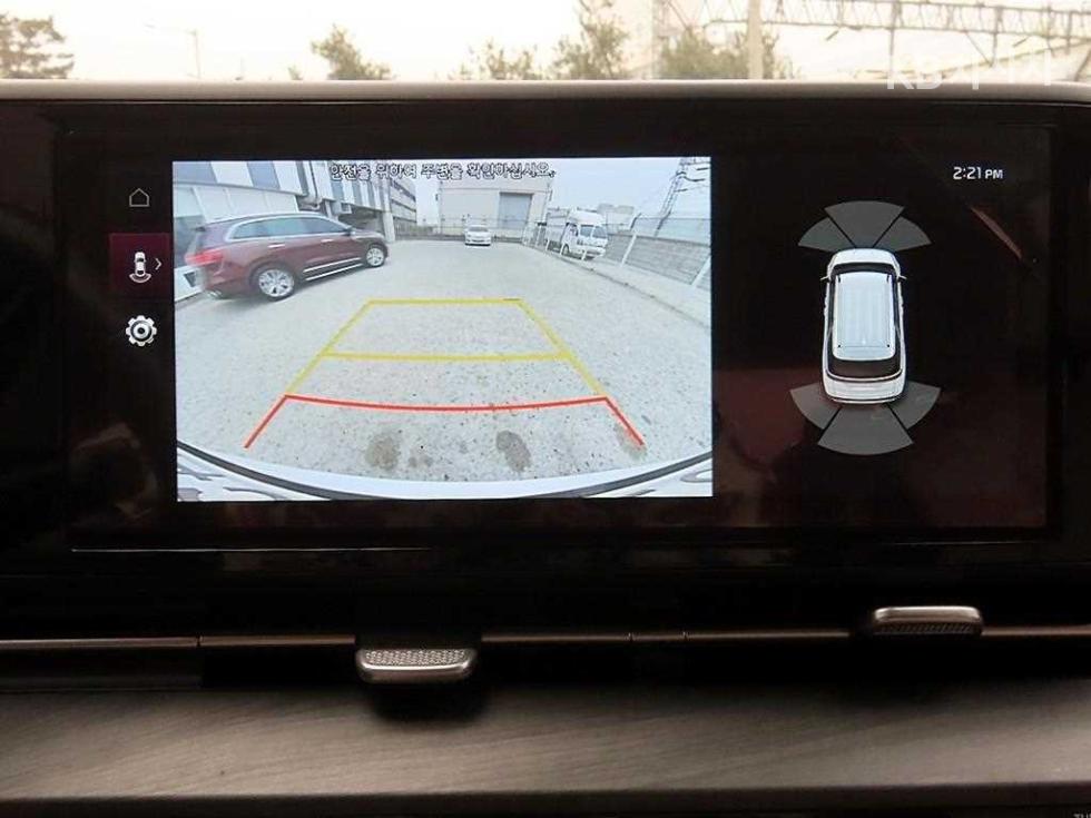 2021 - kia carnival