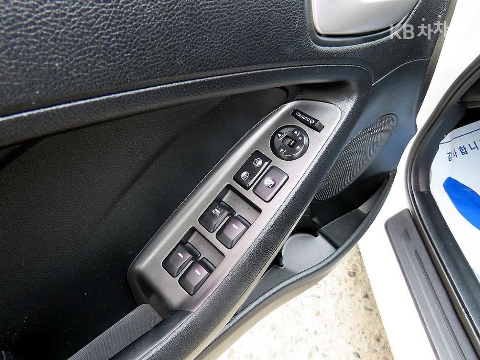 2014 - kia k3