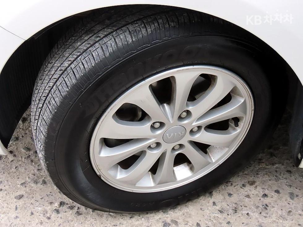 2014 - kia k3