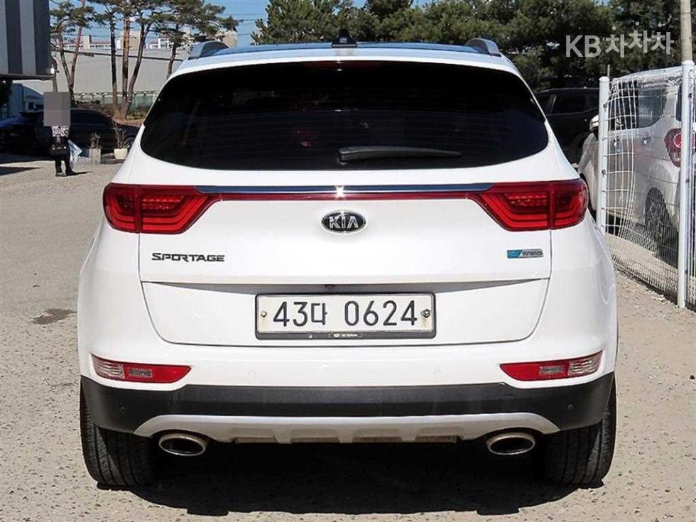 2016 - kia sportage