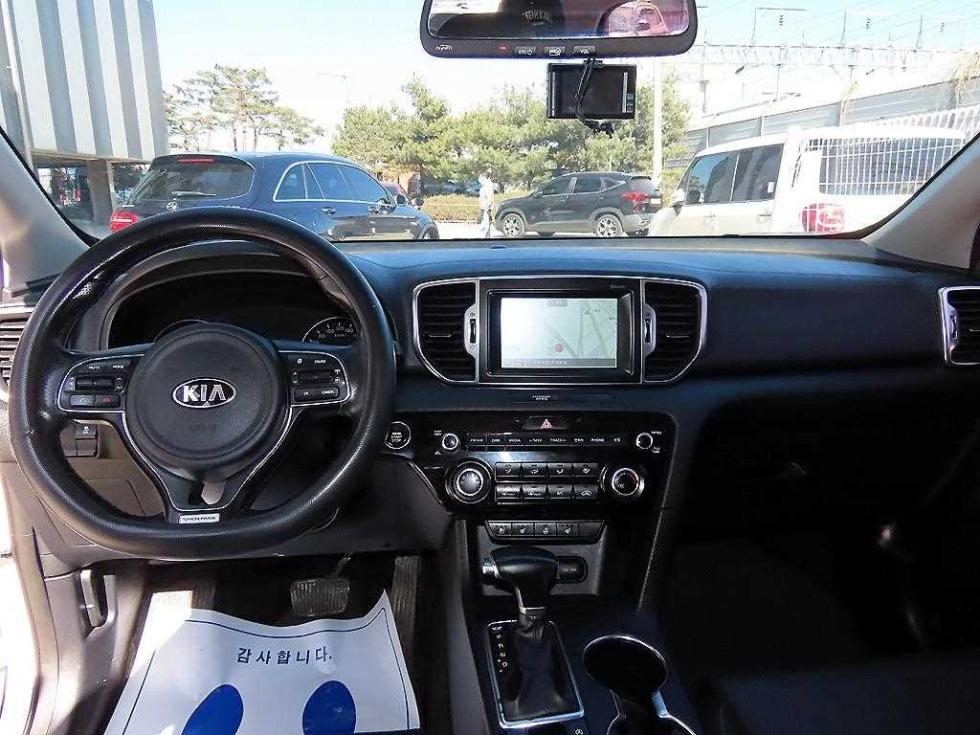 2016 - kia sportage