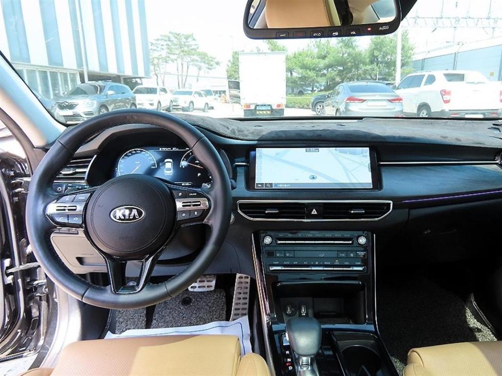 2020 - kia k7