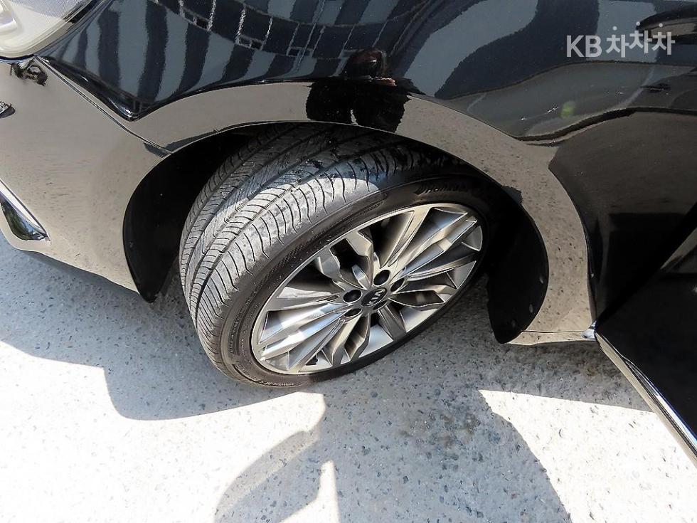 2020 - kia k7