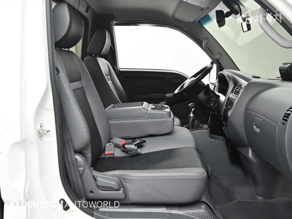 2023 - kia bongo iii