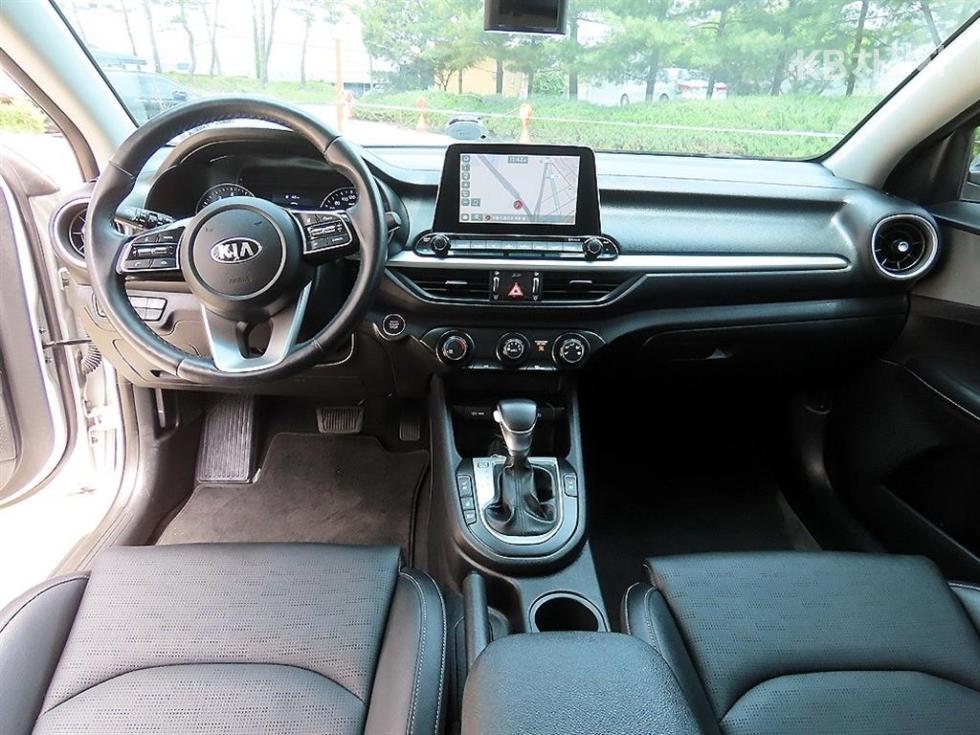 2019 - kia k3