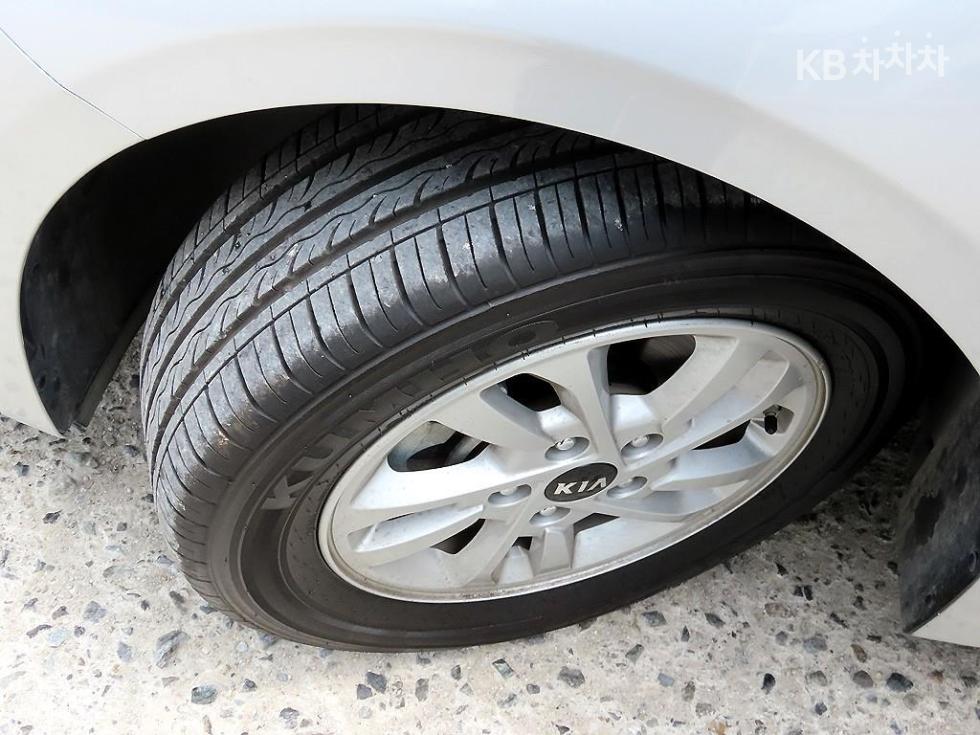 2019 - kia k3