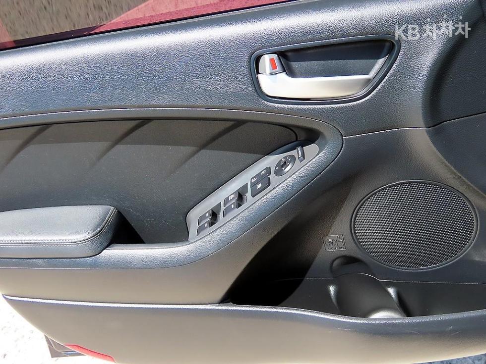 2017 - kia k3