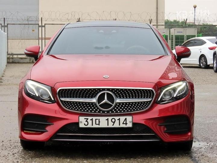 Mercedes-Benz E-klasse E220d COUPE — foto 1