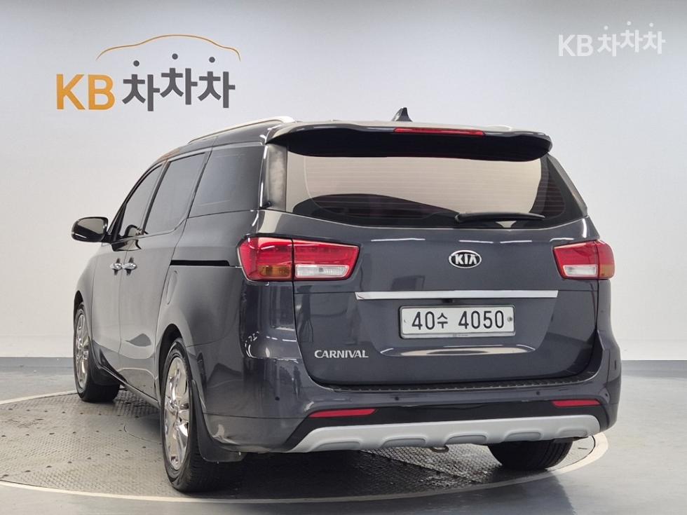 2015 - kia carnival