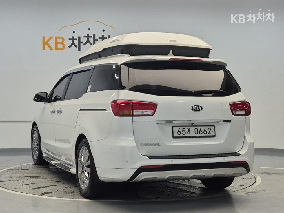 2016 - kia carnival