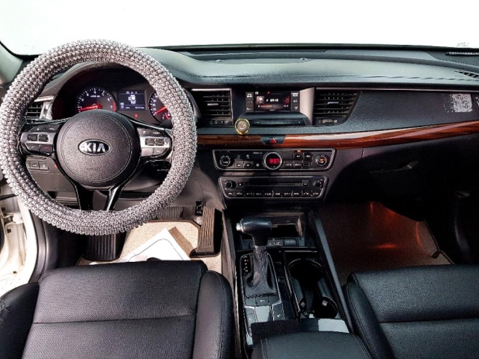 2016 - kia k7