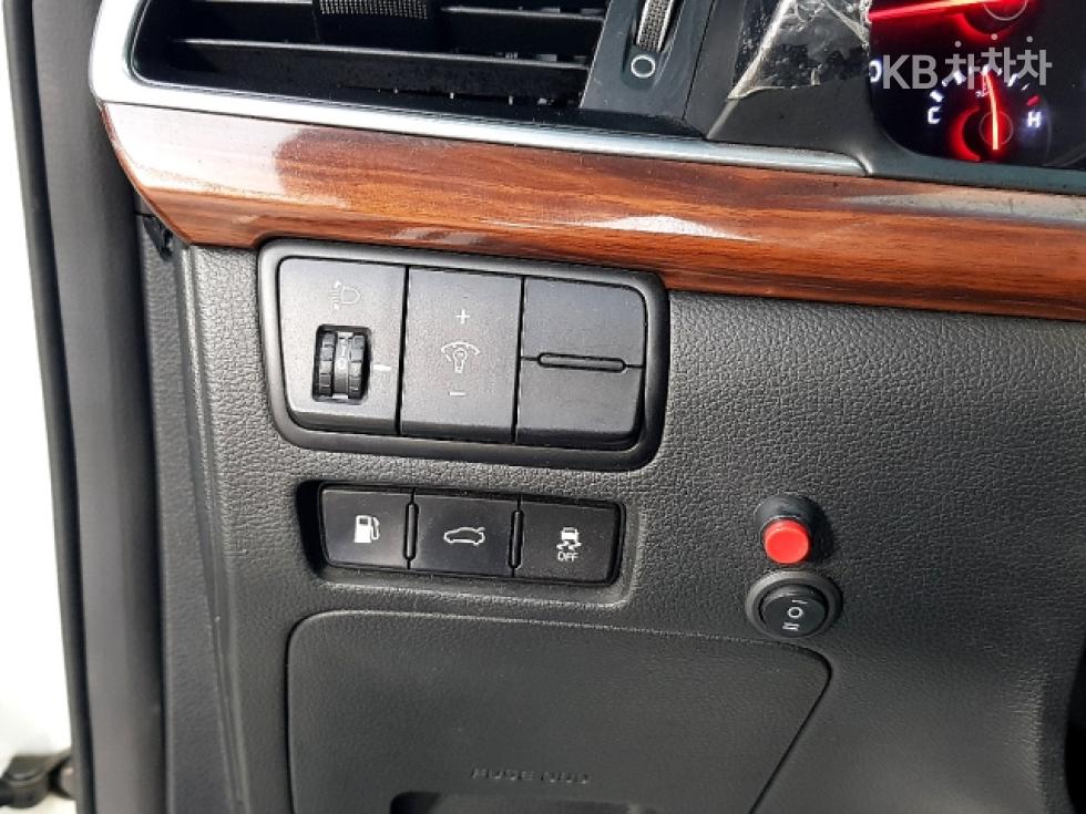 2016 - kia k7
