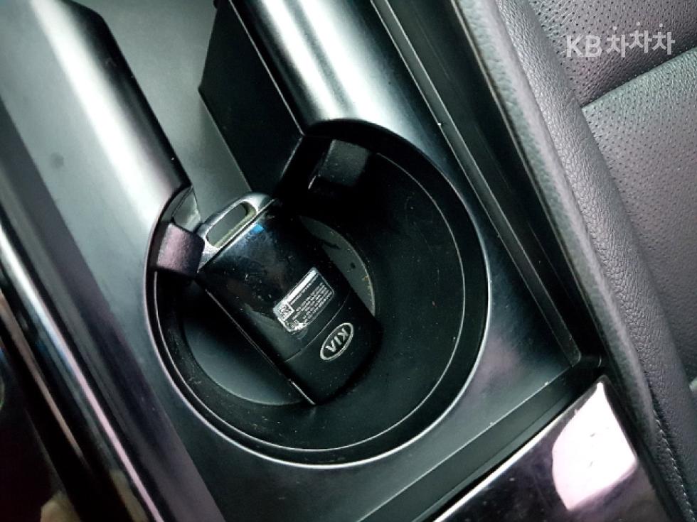 2016 - kia k7