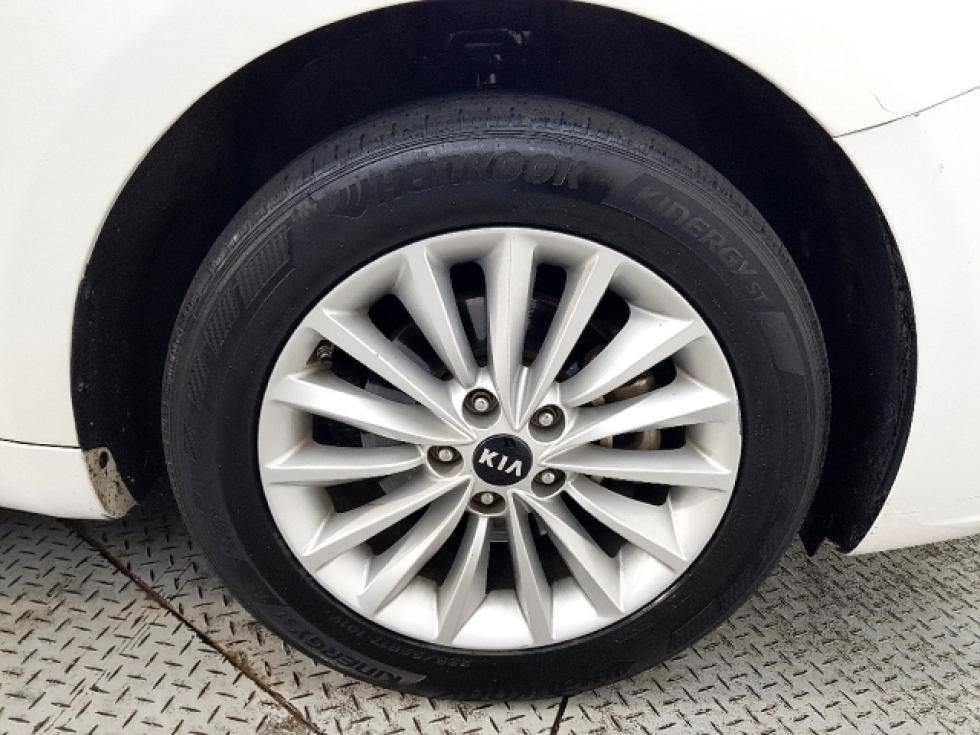 2016 - kia k7