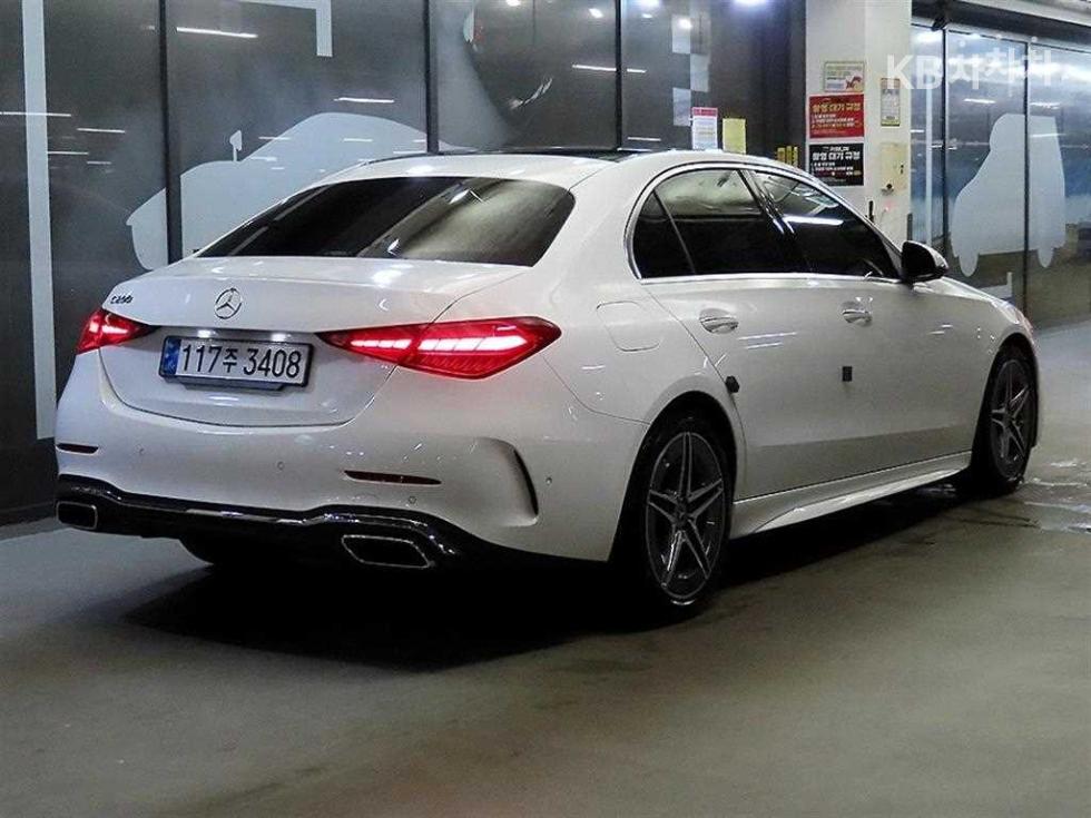 2025 - mercedes-benz c-class