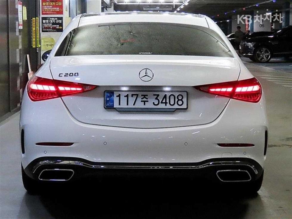 2025 - mercedes-benz c-class
