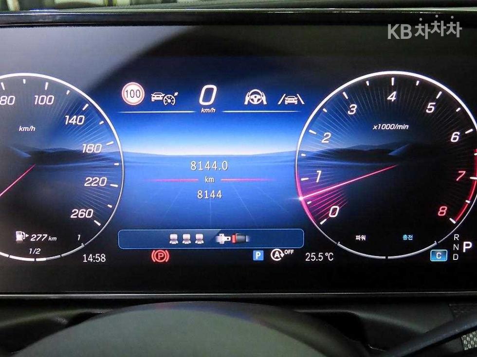 2025 - mercedes-benz c-class