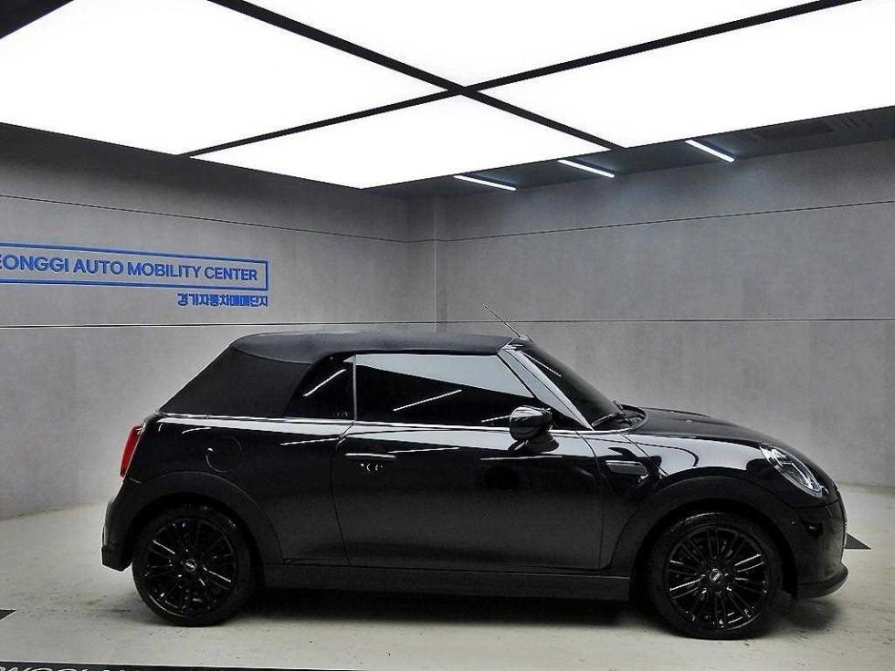 2024 MINI Used Car photo